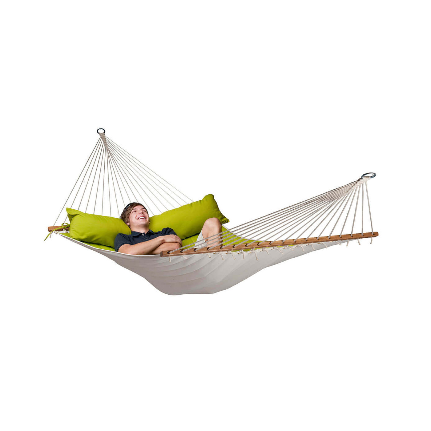 Aranżacja relaksującego się mężczyzny na hamaku ALABAMA Avocado od firmy La Siesta