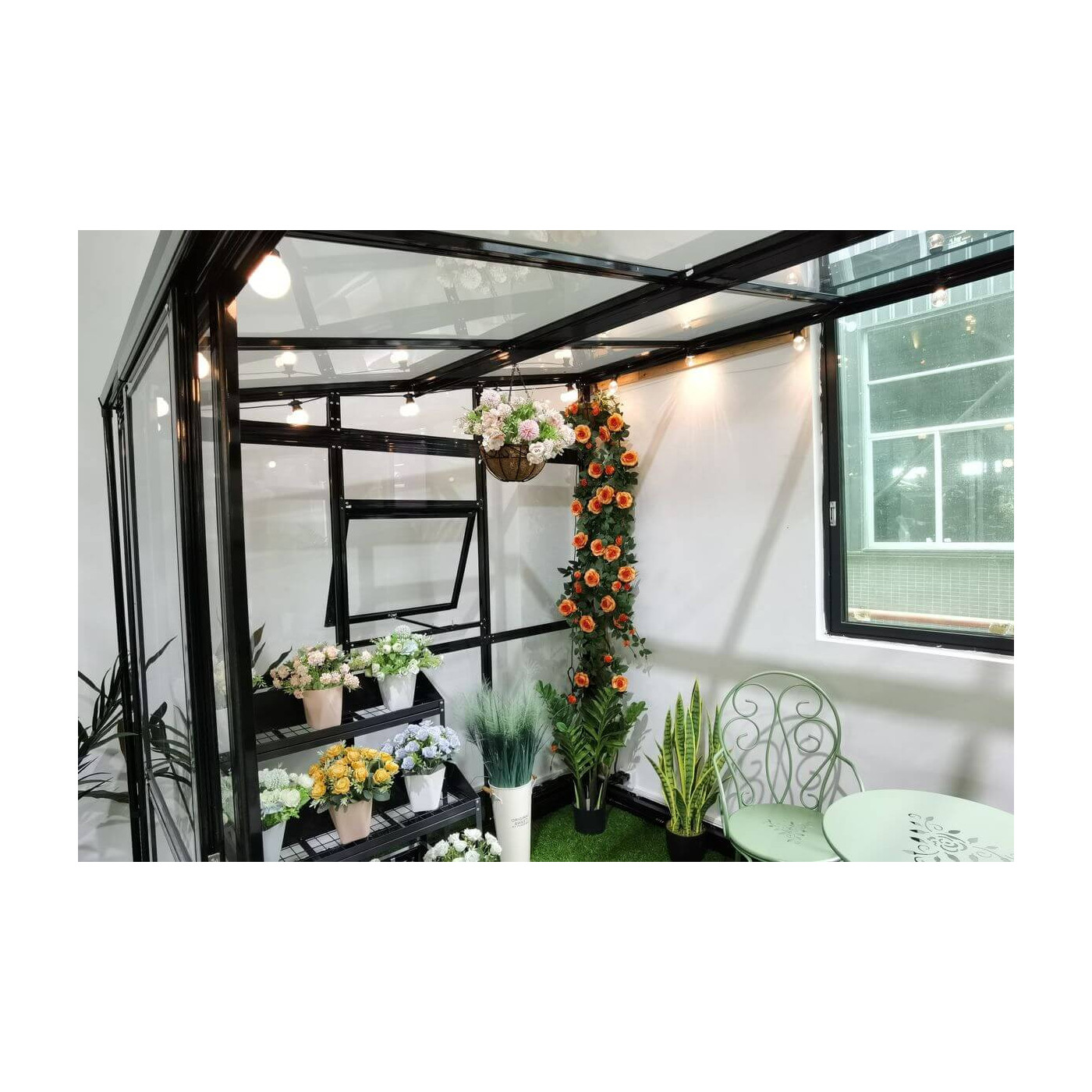 Inspiracja dekoracji w ogrodzie zimowym  SOHO Black 434x290cm Solid PC + Glass - Gutroof