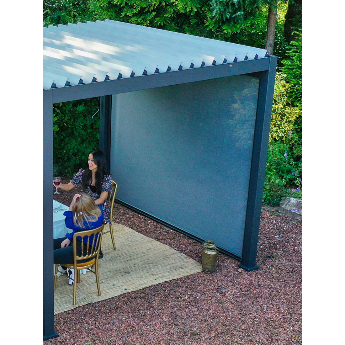 Roleta opuszczana do pergoli Premium wersji 4m Anthracite Gutroof (4)