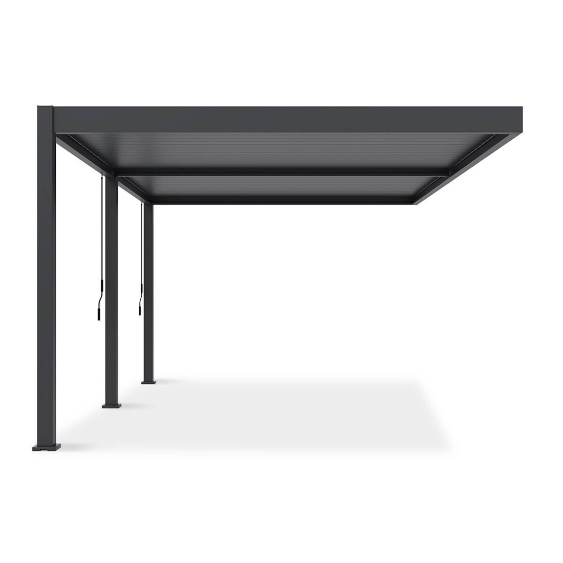Boczne ujęcie pergoli tarasowej DELUXE WALL 3.6x5.3 w kolorze antracytowym na białym tle.